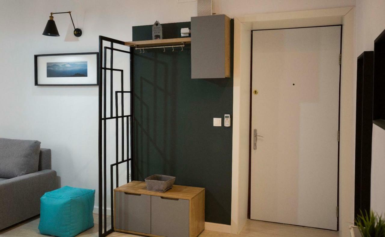 Ideal Apartment Bucharest Exterior photo